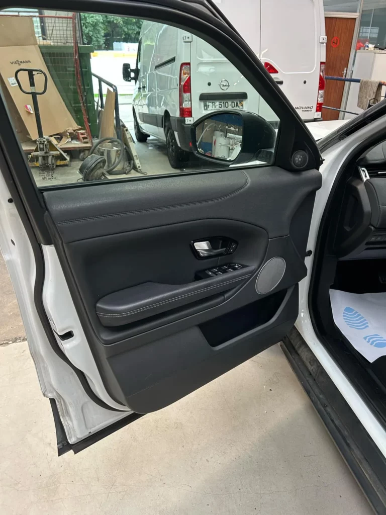 lavage intérieur a francheville de véhicule